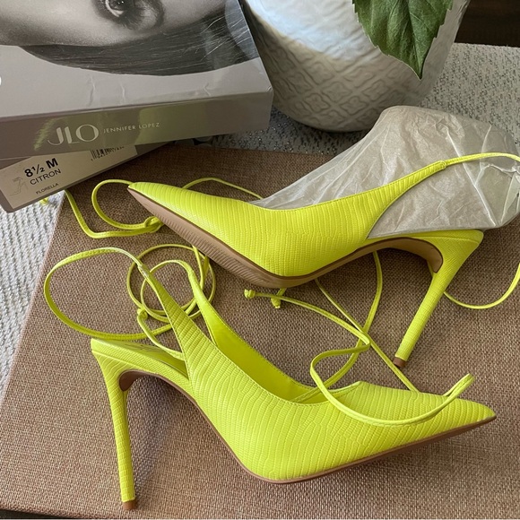 JLO Neon Green Shoes 8.5, Citron Florella Jennifer Lopez, ankle tie high heels - Picture 1 of 8